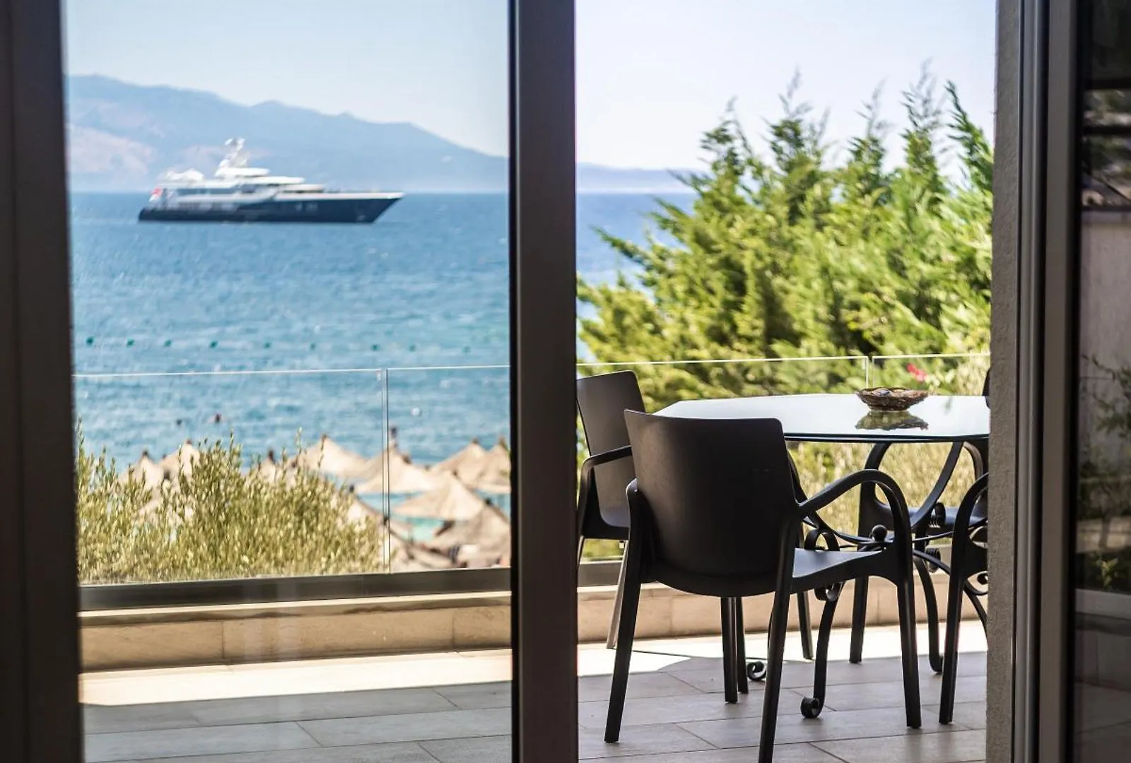 Epirus Hotel Sarandë 4*,